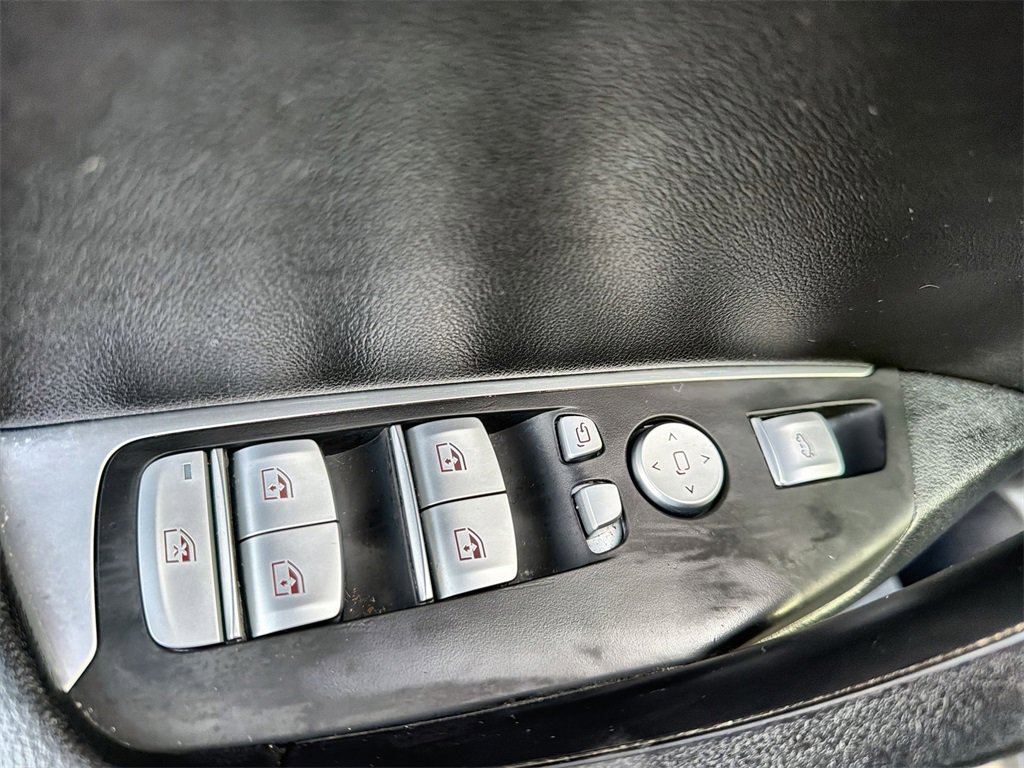 Used 2024 BMW X3 xDrive30i w/ Premium Essential Package image 15