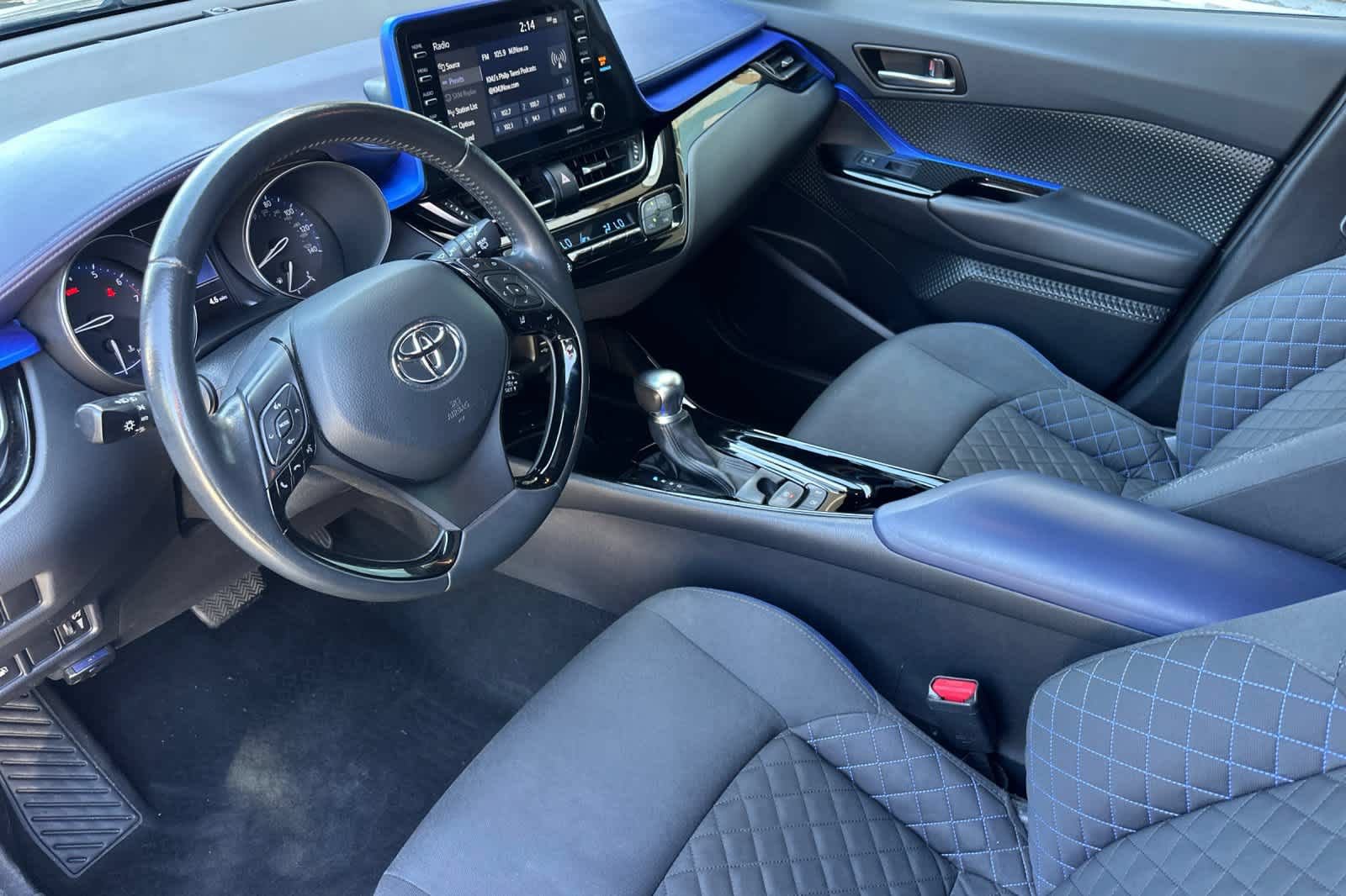 Used 2021 Toyota C-HR XLE FWD image 12