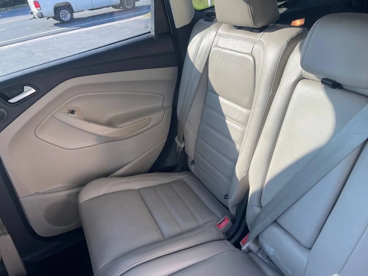 Used 2017 Ford Escape Titanium FWD image 26