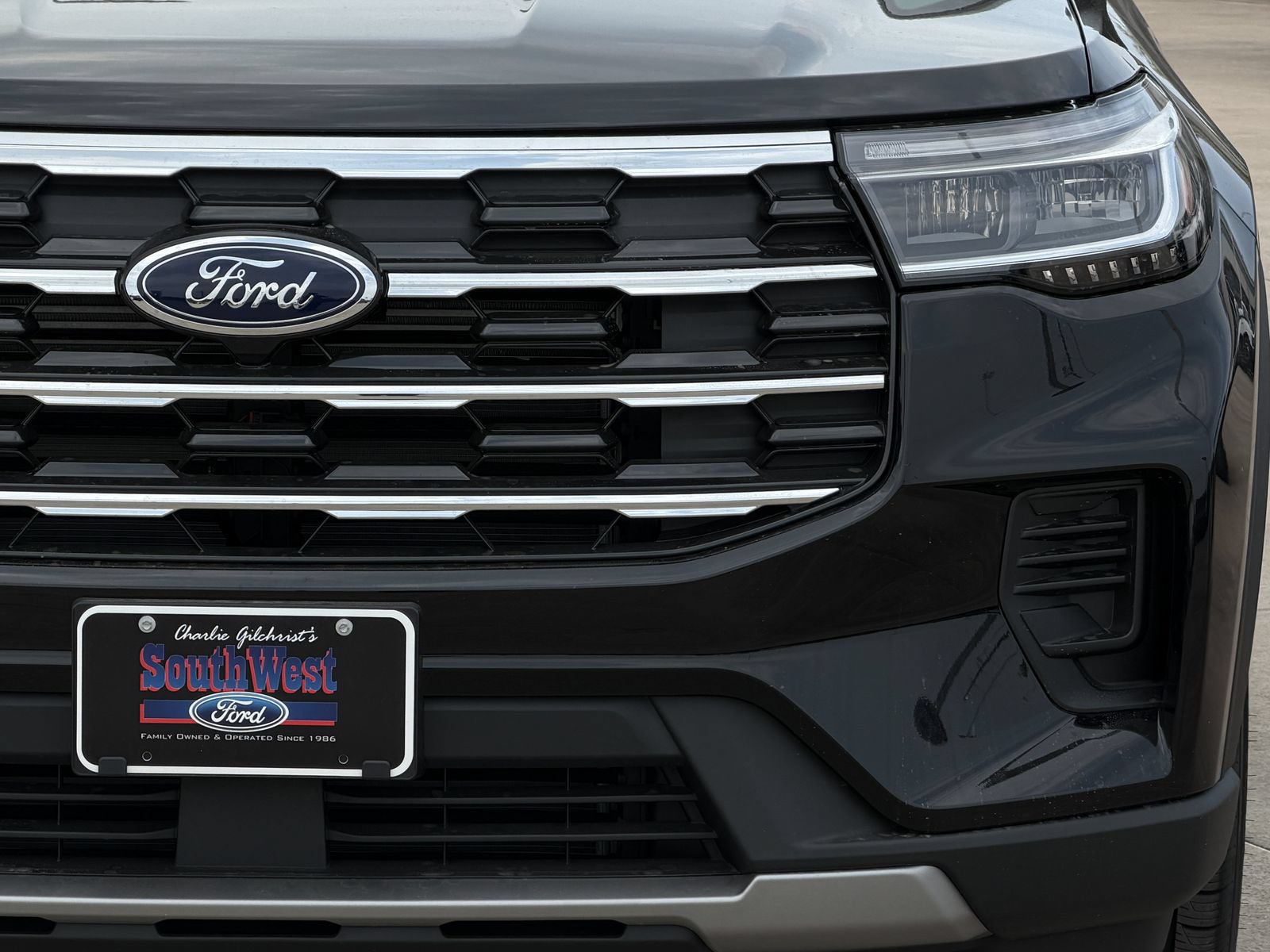 New 2026 Ford Explorer Active AWD/4WD image 7