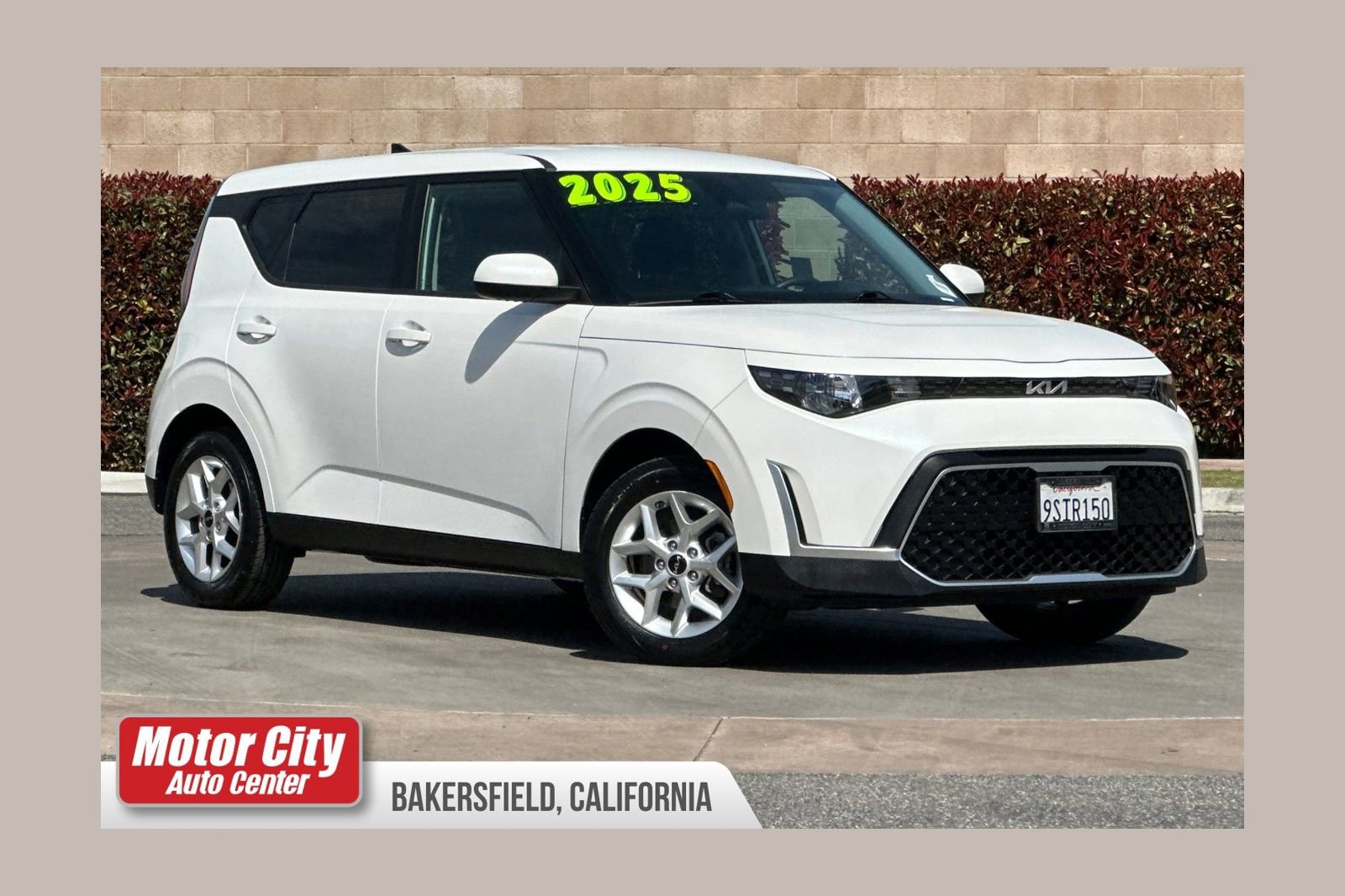 Used 2025 Kia Soul LX w/ LX Technology Package image 1