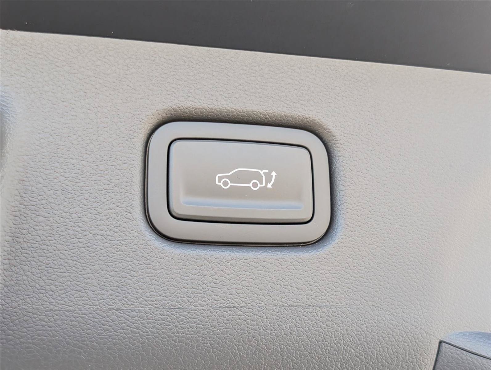 New 2026 Hyundai Kona Limited AWD/4WD image 11