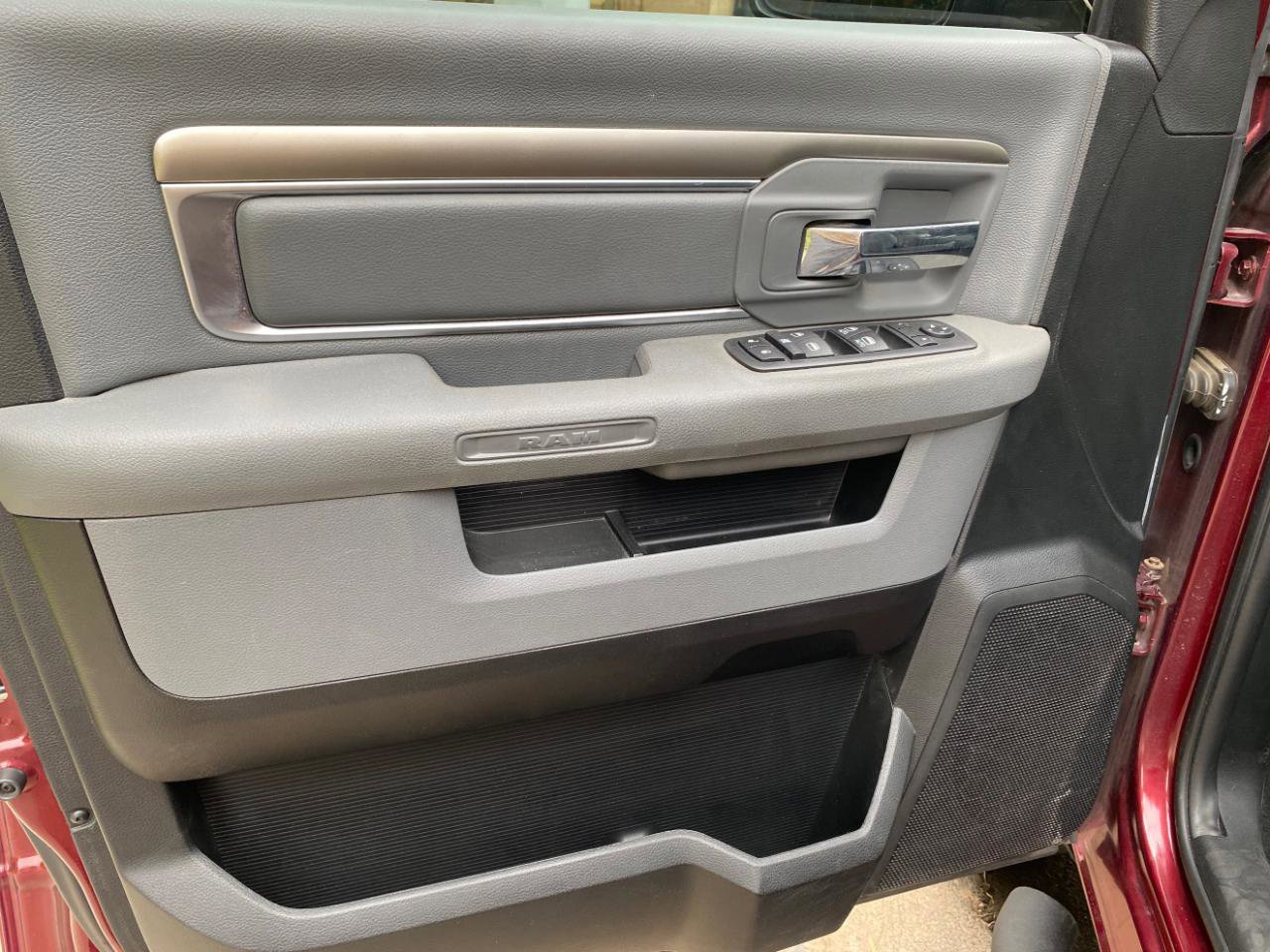 Used 2020 RAM 1500 Classic Warlock w/ Electronics Group RWD image 26