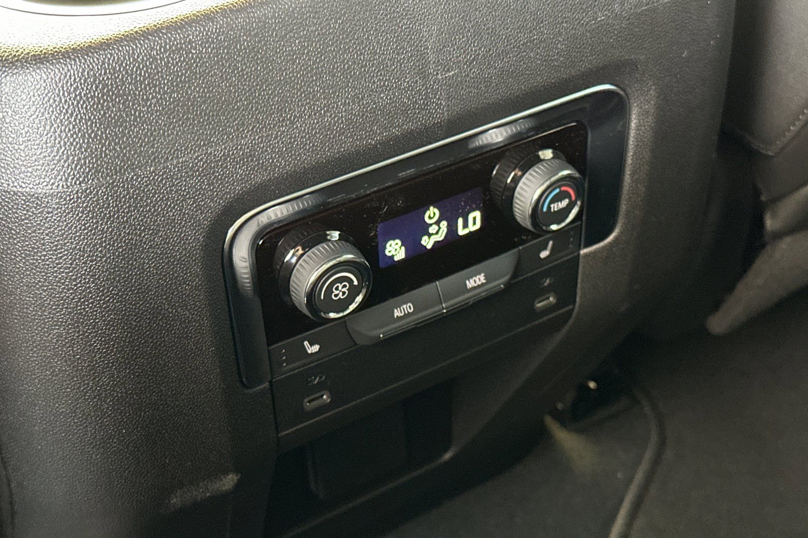 New 2026 Chevrolet Tahoe LT w/ Comfort Package image 14