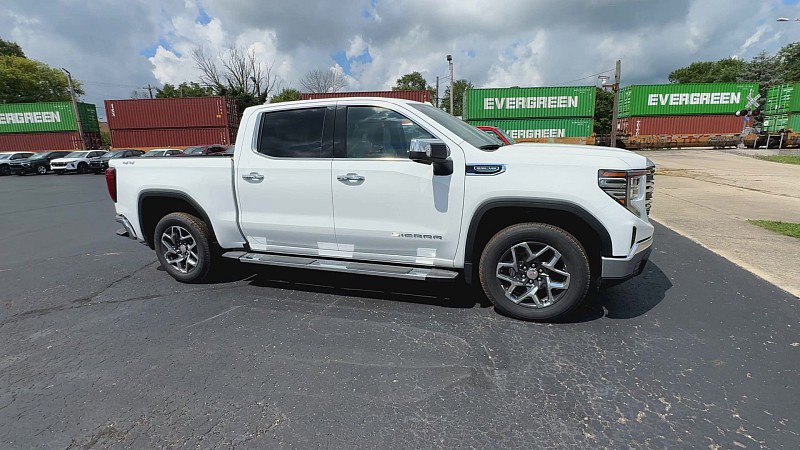 New 2026 GMC Sierra 1500 SLT w/ SLT Premium Package image 5