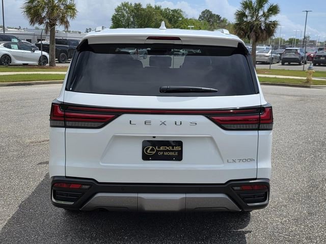 New 2026 Lexus LX 700h Luxury image 3