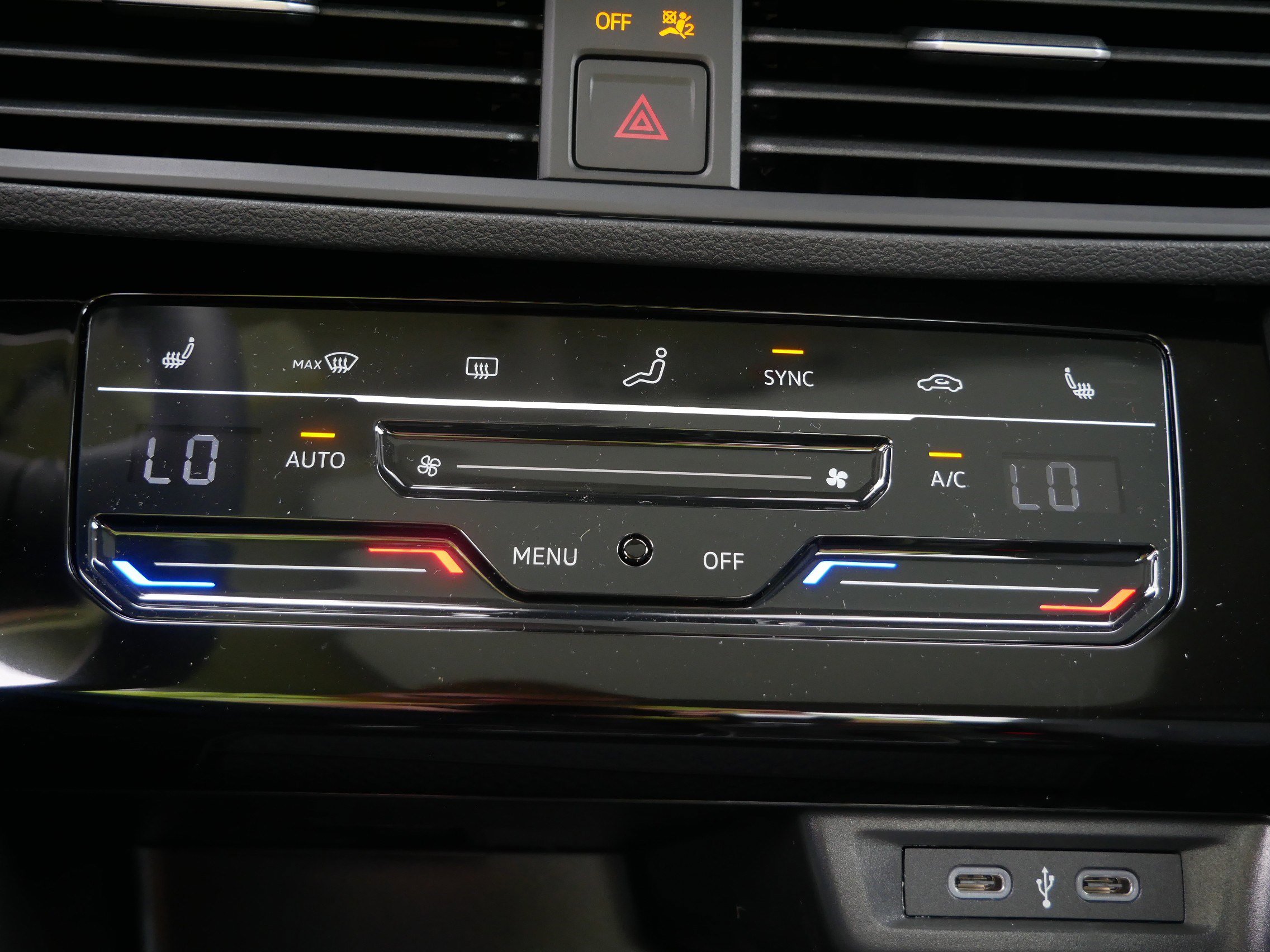 New 2025 Volkswagen Jetta SE image 9
