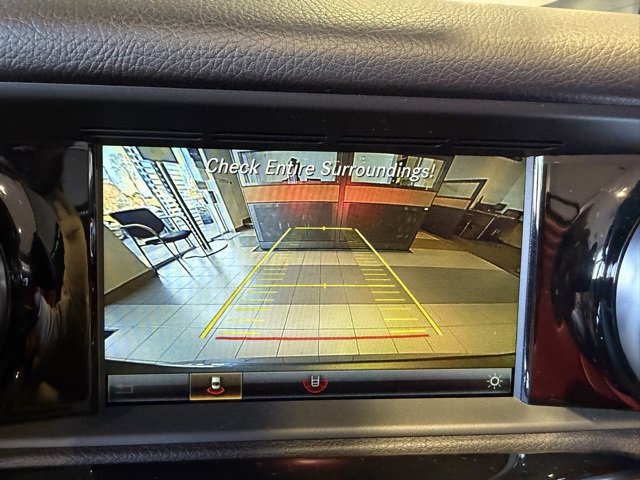 Used 2020 Mercedes-Benz SLC 300 image 4