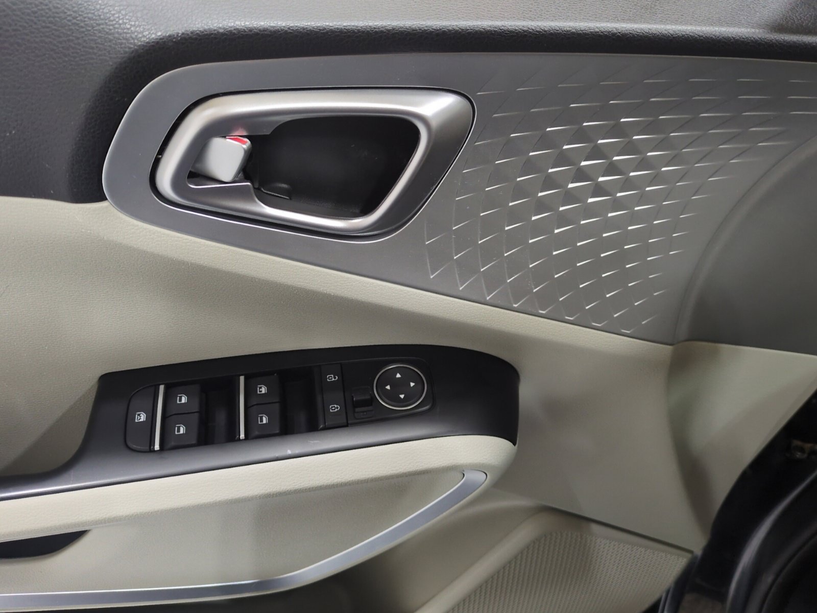 Used 2020 Kia Soul LX FWD image 15