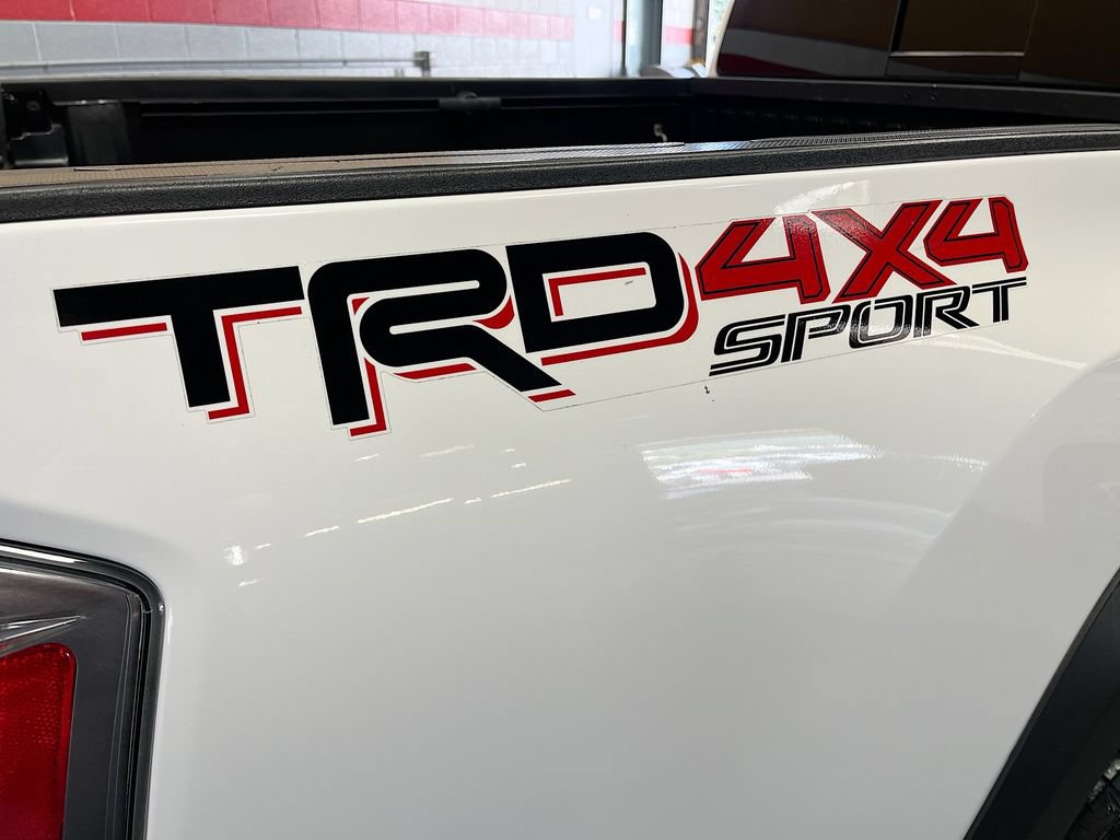 Used 2021 Toyota Tacoma TRD Sport w/ Technology Package AWD/4WD image 31