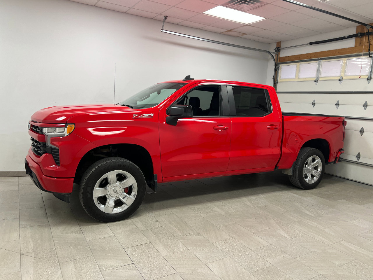 Used 2022 Chevrolet Silverado 1500 RST image 9