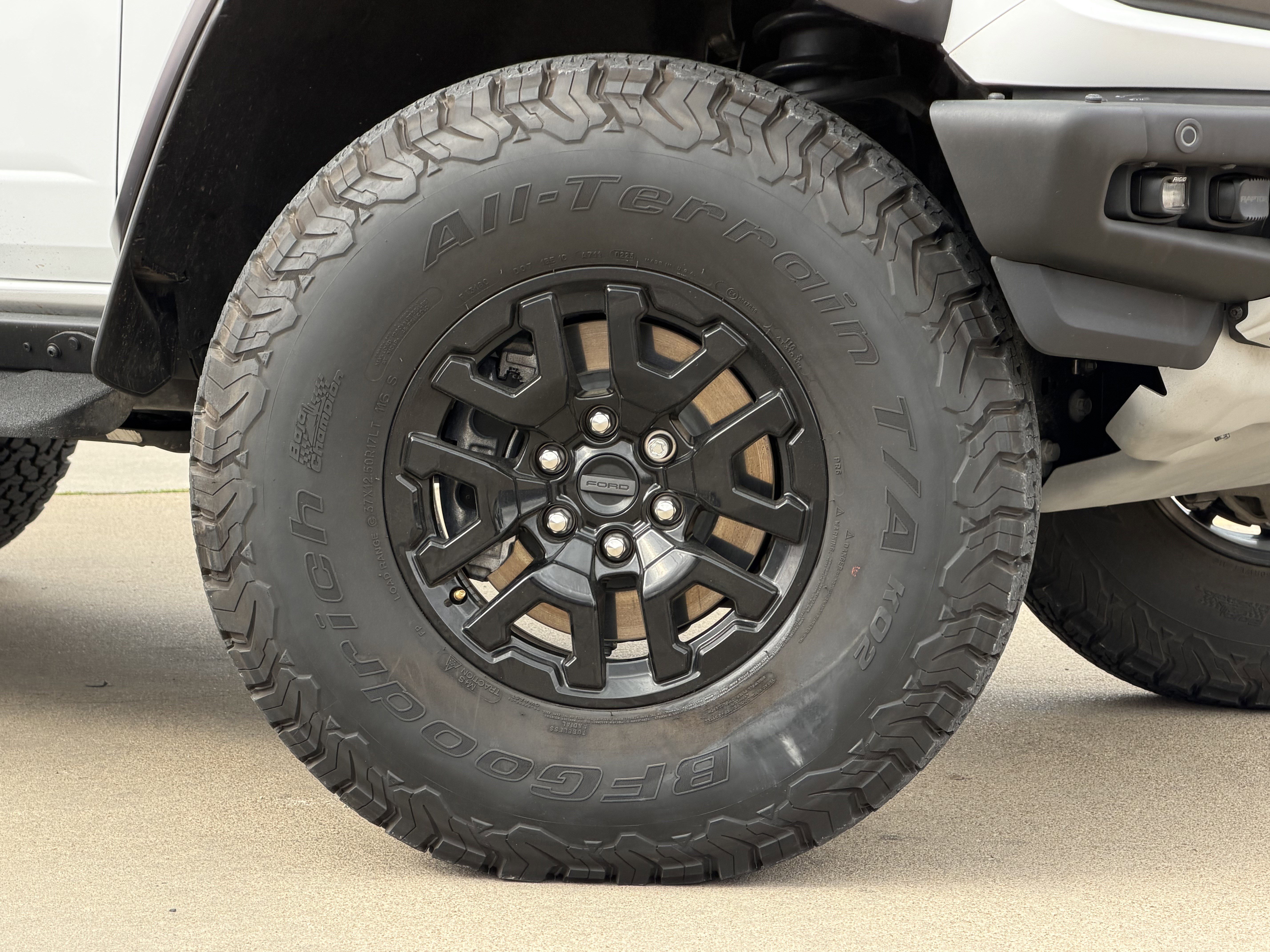 Used 2023 Ford Bronco Raptor AWD/4WD image 3