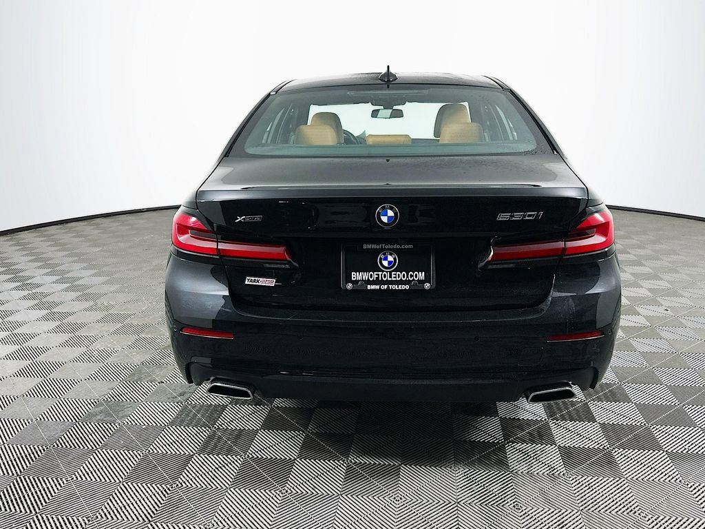 Used 2023 BMW 530i xDrive w/ Executive Package image 8