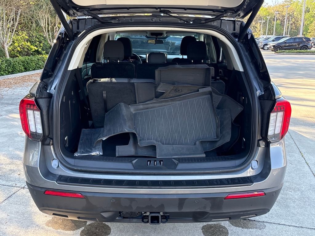 Used 2025 Ford Explorer Active image 32