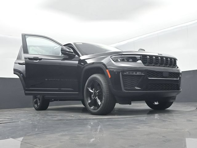 New 2026 Jeep Grand Cherokee Limited w/ Limited Altitude Package RWD image 68