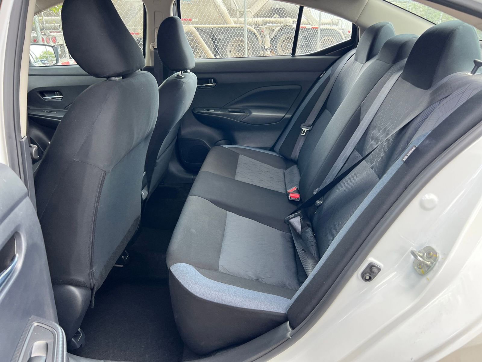 Used 2025 Nissan Versa SV FWD image 35