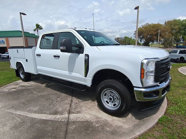New 2026 Ford F250 XL w/ XL Chrome Package AWD/4WD image 2