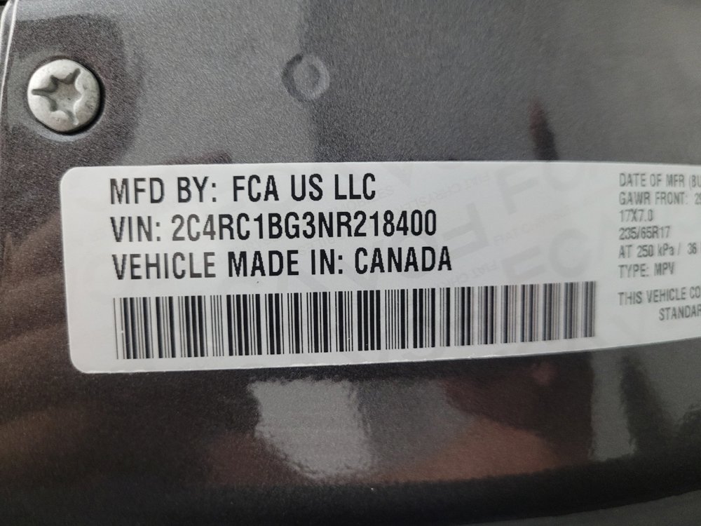 Used 2022 Chrysler Pacifica Touring-L FWD image 33
