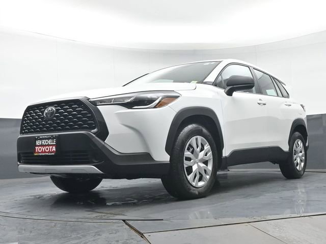 Used 2024 Toyota Corolla Cross L image 25