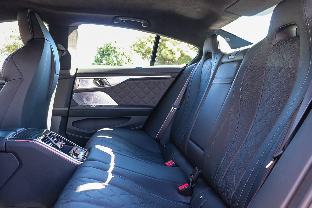 Used 2025 BMW M8 Competition w/ M Carbon Exterior Package AWD/4WD image 18
