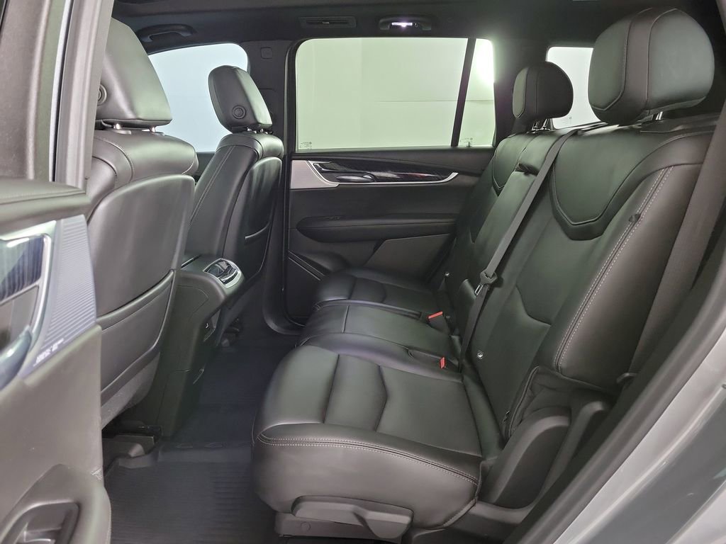 Certified 2024 Cadillac XT6 Premium Luxury FWD image 12