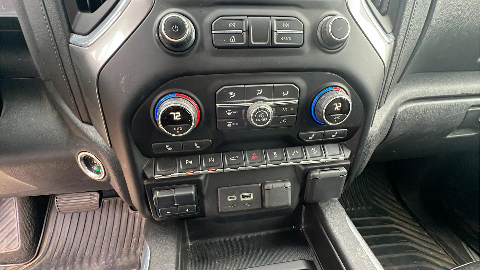 Used 2020 Chevrolet Silverado 1500 RST w/ All-Star Edition image 32