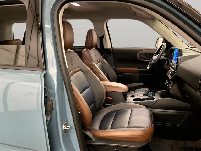 Certified 2023 Ford Bronco Sport Outer Banks w/ Tech Package AWD/4WD image 7