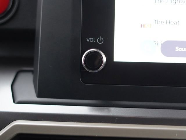 Certified 2025 Toyota Tacoma TRD Sport image 25