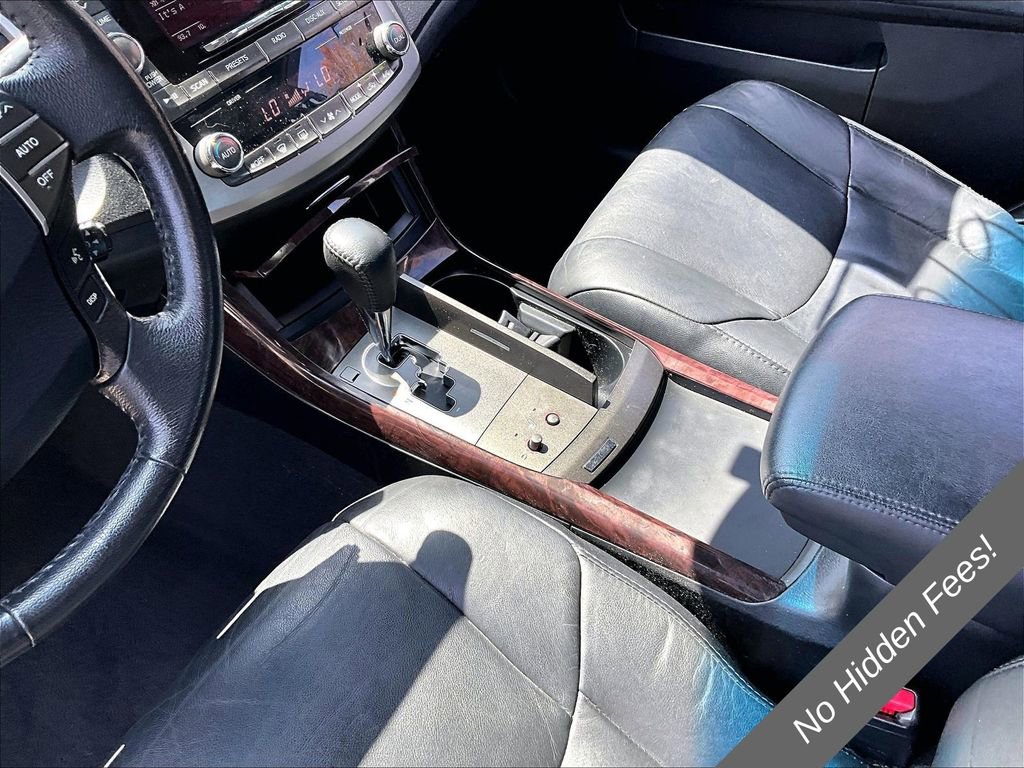 Used 2011 Toyota Avalon FWD image 12
