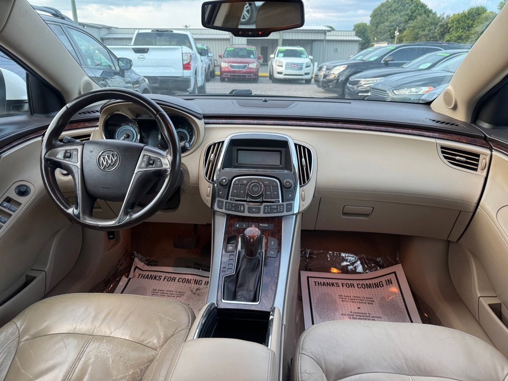Used 2011 Buick LaCrosse CXL w/ Driver Confidence Package FWD image 10