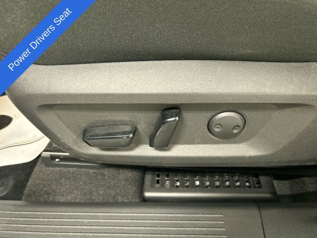 Certified 2023 Nissan Rogue SV image 10