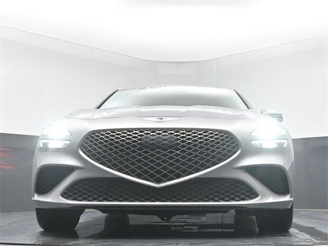 Used 2023 Genesis G70 2.0T image 43