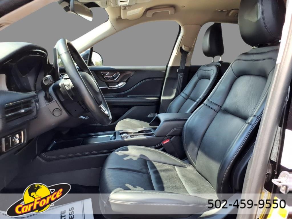 Used 2023 Lincoln Corsair Reserve w/ Equipment Group 201A image 6