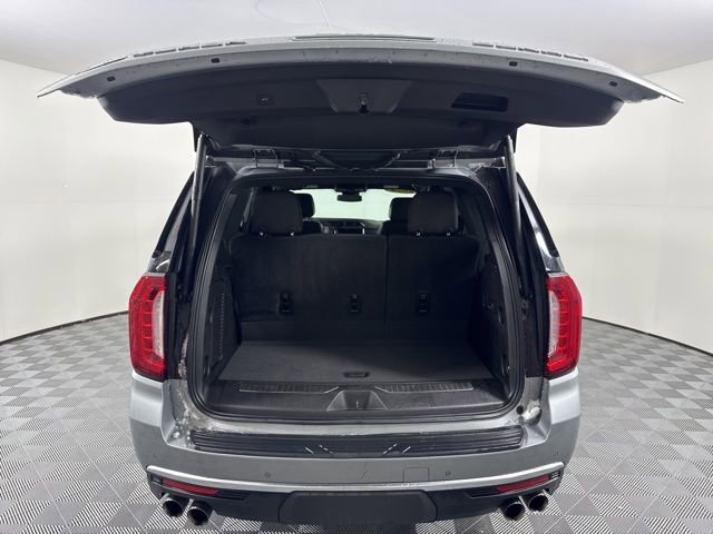 Used 2024 GMC Yukon Denali image 13
