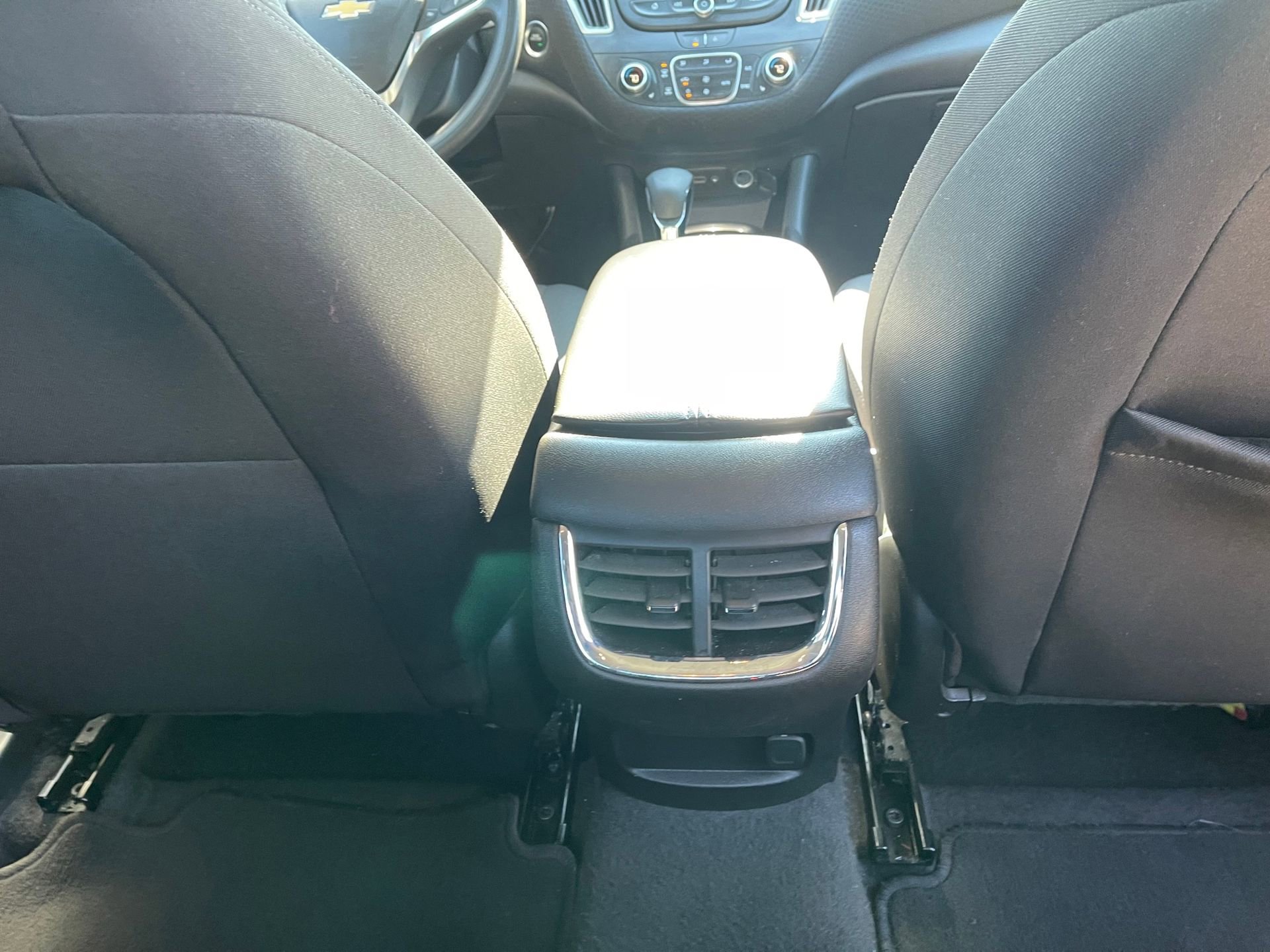 Used 2025 Chevrolet Malibu LT image 26