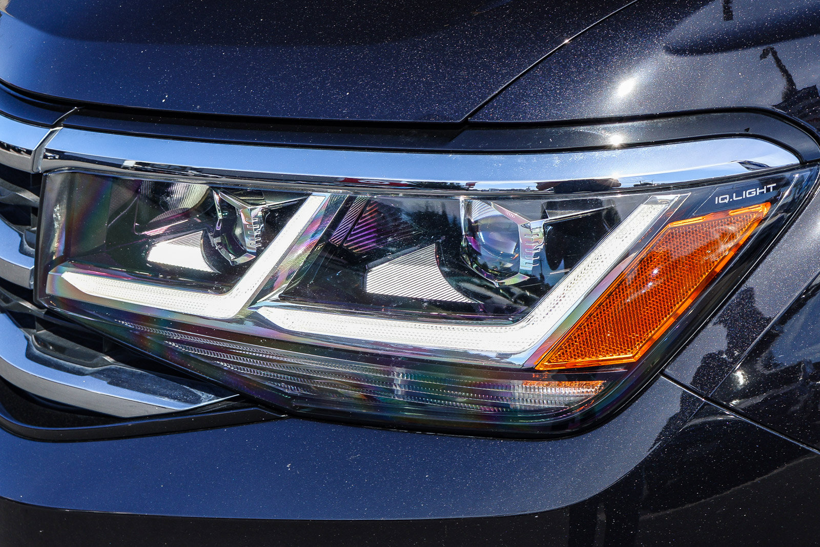 Used 2020 Volkswagen Atlas Cross Sport SEL Premium image 24