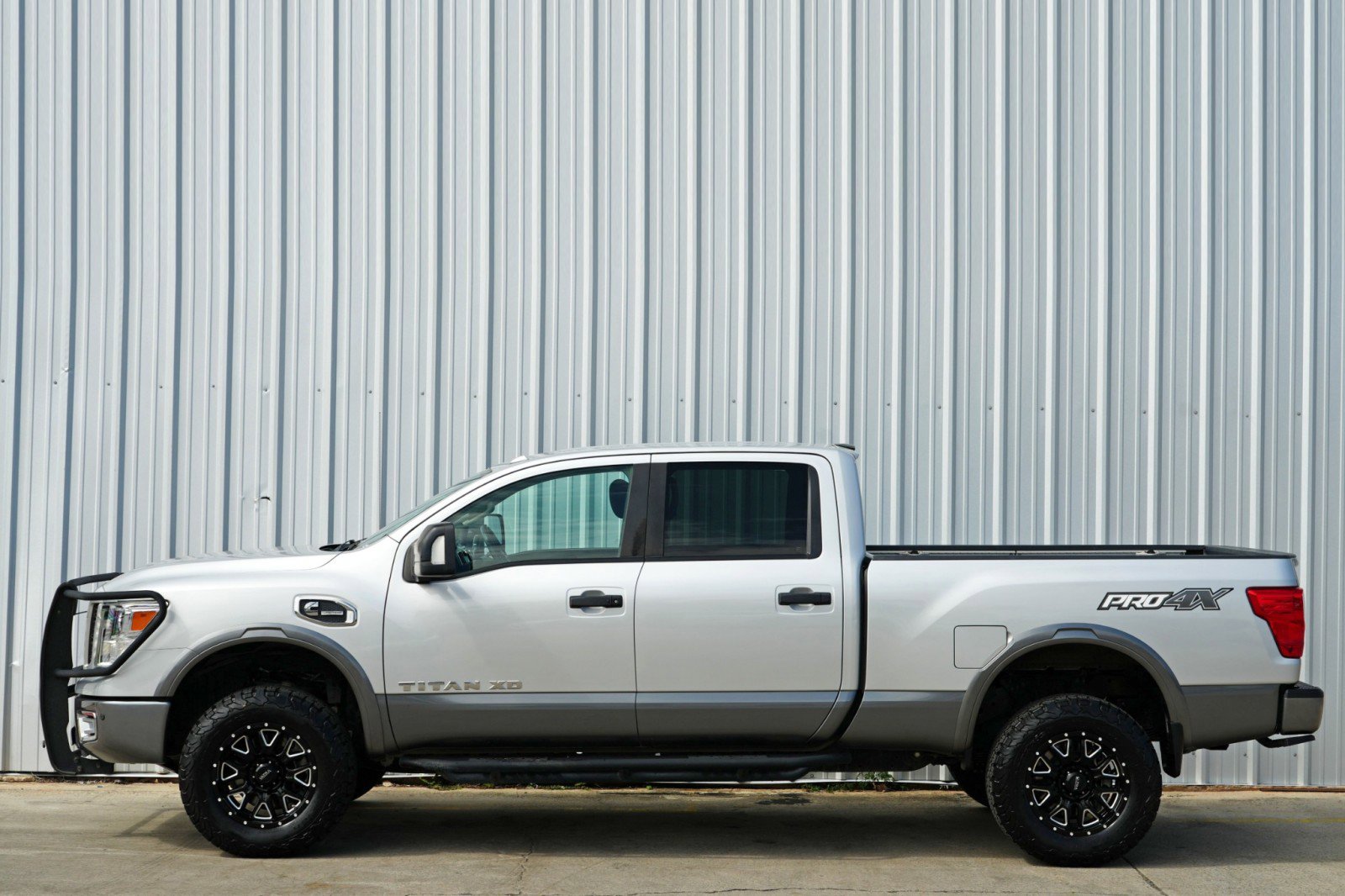 Used 2019 Nissan Titan PRO-4X w/ Pro-4x Utility Package image 44