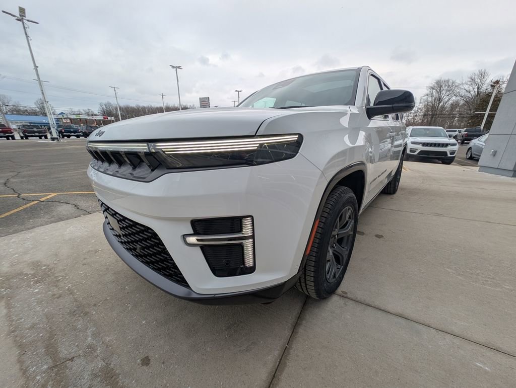 New 2026 Jeep Grand Wagoneer L Limited w/ Premium Group II image 8