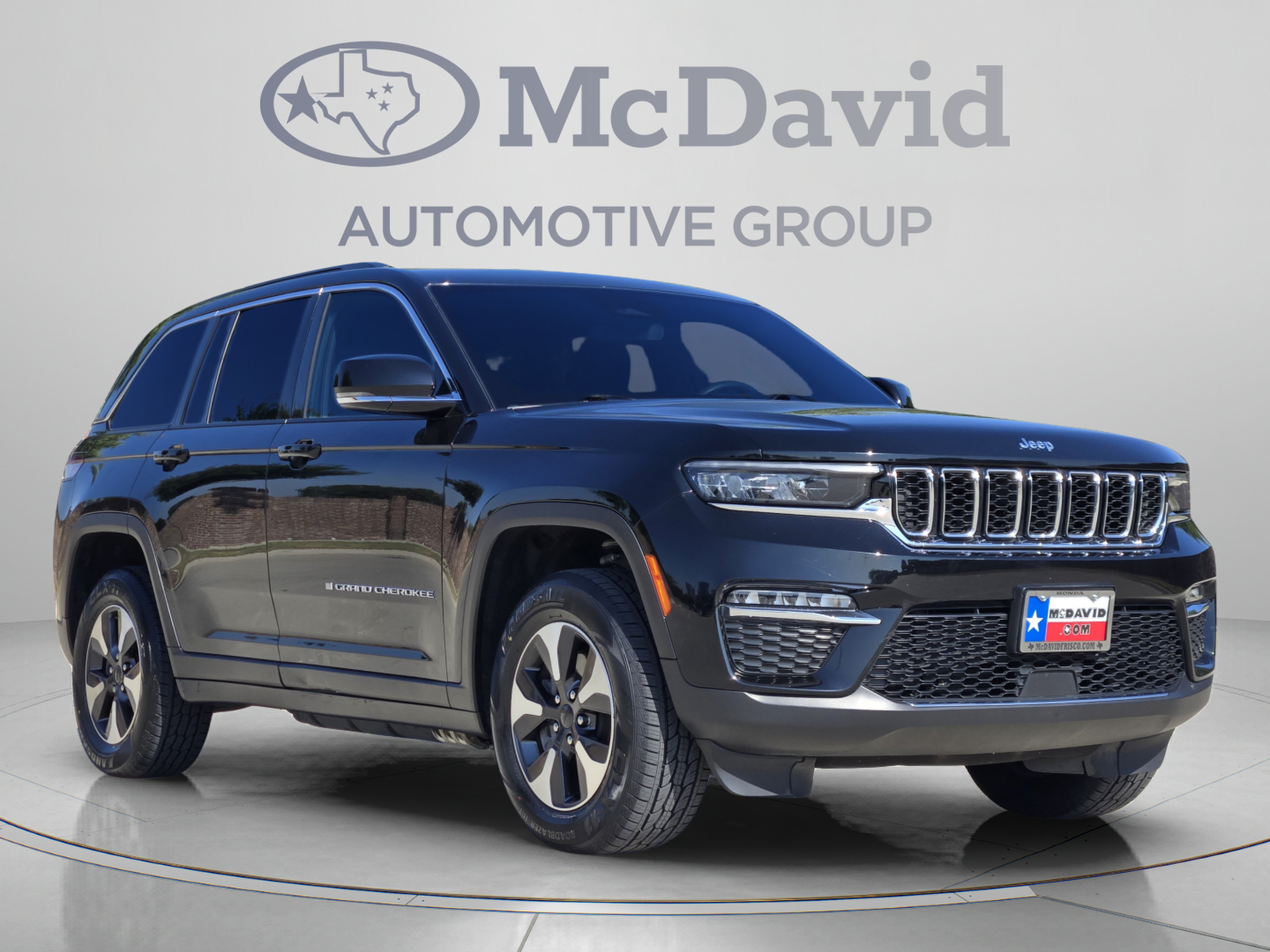 Used 2024 Jeep Grand Cherokee Limited 4xe AWD/4WD image 7