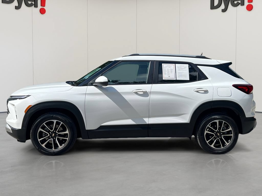 Certified 2024 Chevrolet TrailBlazer LT w/ Driver Confidence Package FWD image 2