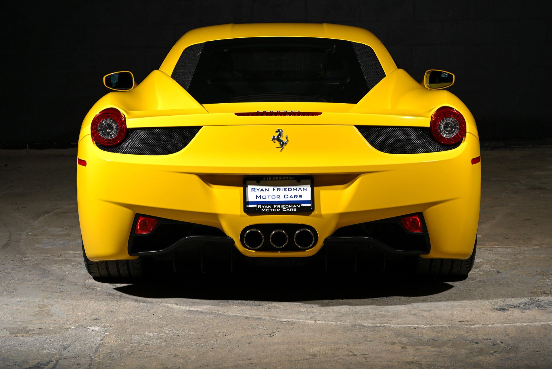Used 2011 Ferrari 458 Italia Coupe RWD image 9