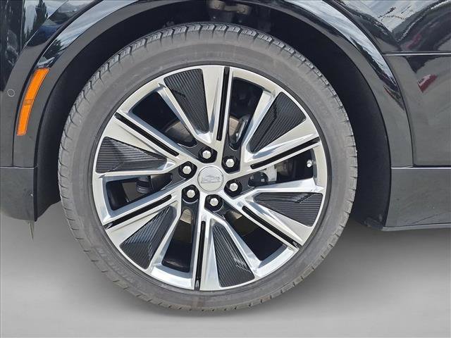 Used 2025 Cadillac Lyriq Luxury w/ Nappa Leather Package RWD image 24