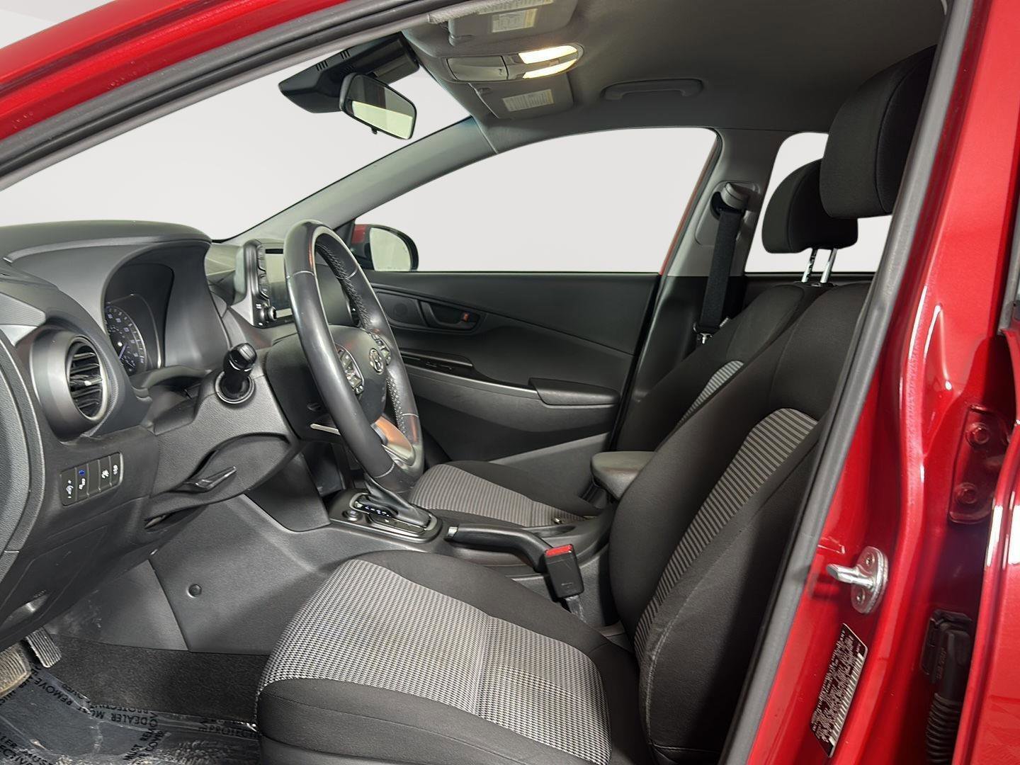Used 2020 Hyundai Kona SEL AWD/4WD image 5