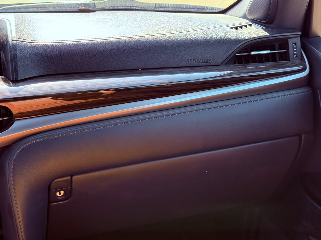 Used 2021 Lexus LX 570 4WD w/ Sport Package image 27
