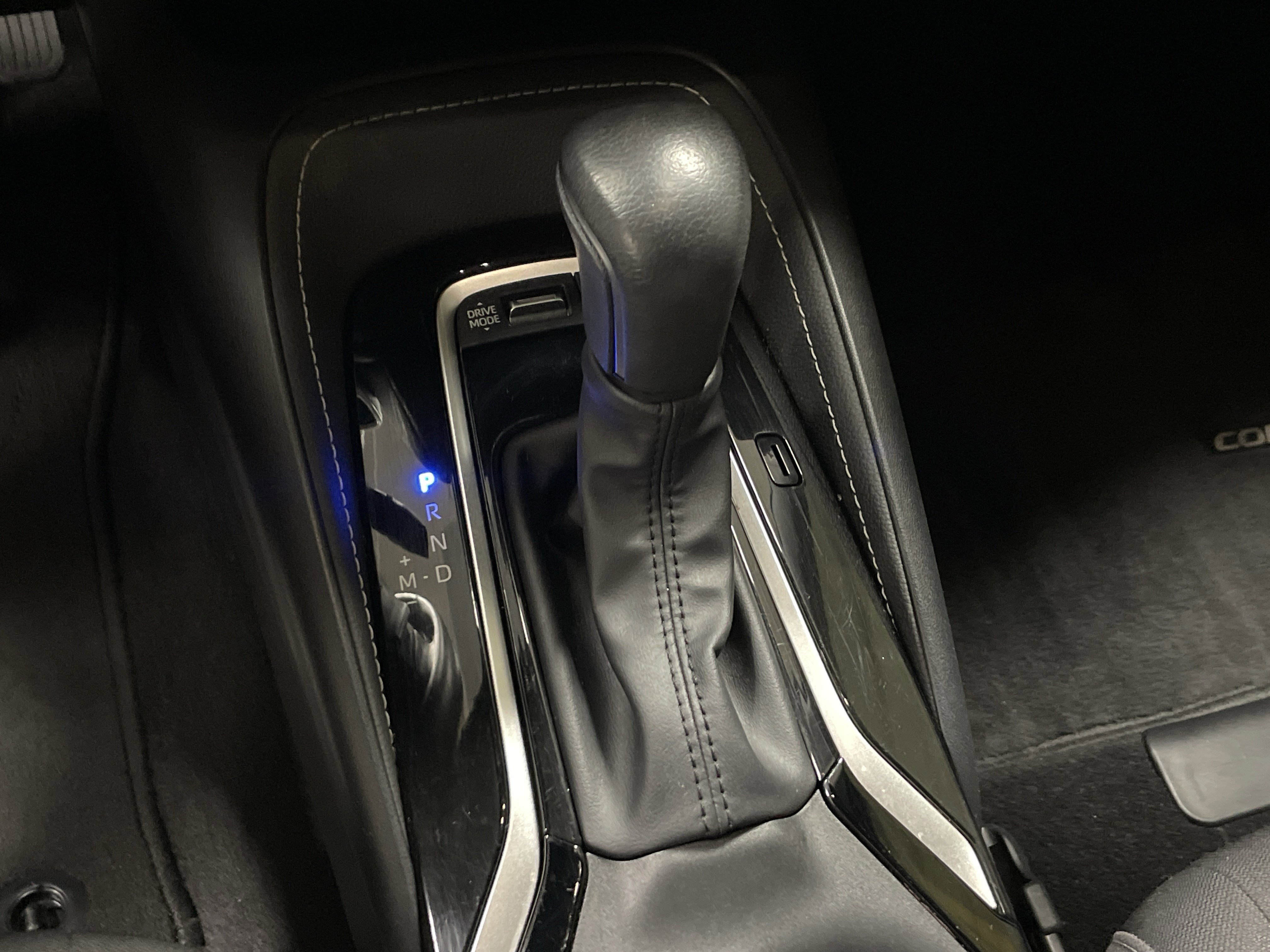 Used 2024 Toyota Corolla SE FWD image 23