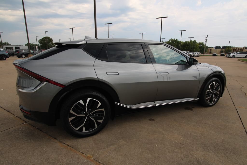 Used 2024 Kia EV6 Wind AWD/4WD image 5