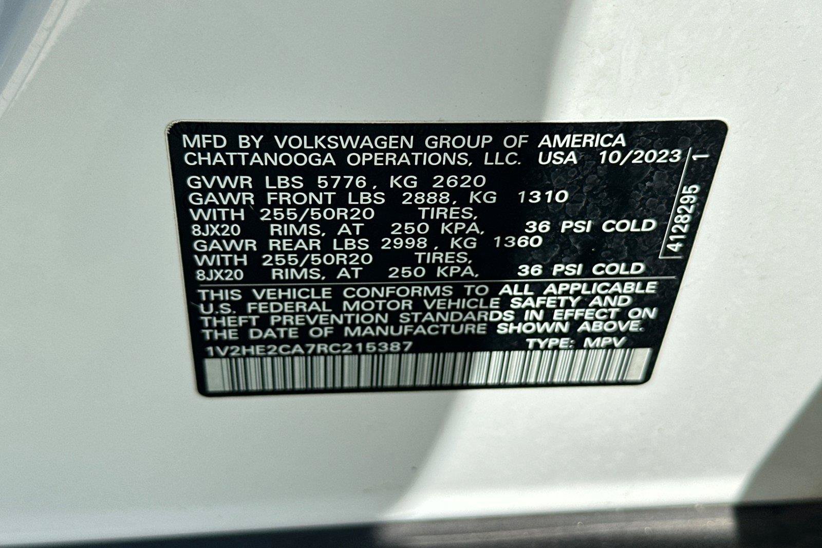 Certified 2024 Volkswagen Atlas Cross Sport SE AWD/4WD image 28