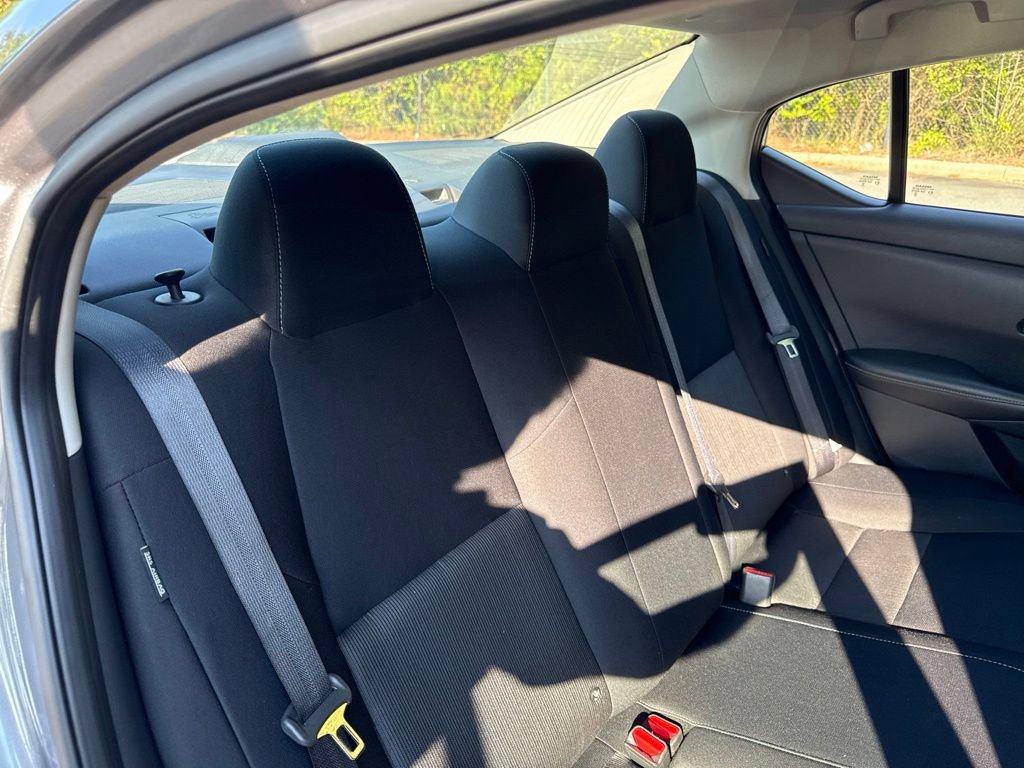 Certified 2024 Nissan Sentra SV FWD image 38