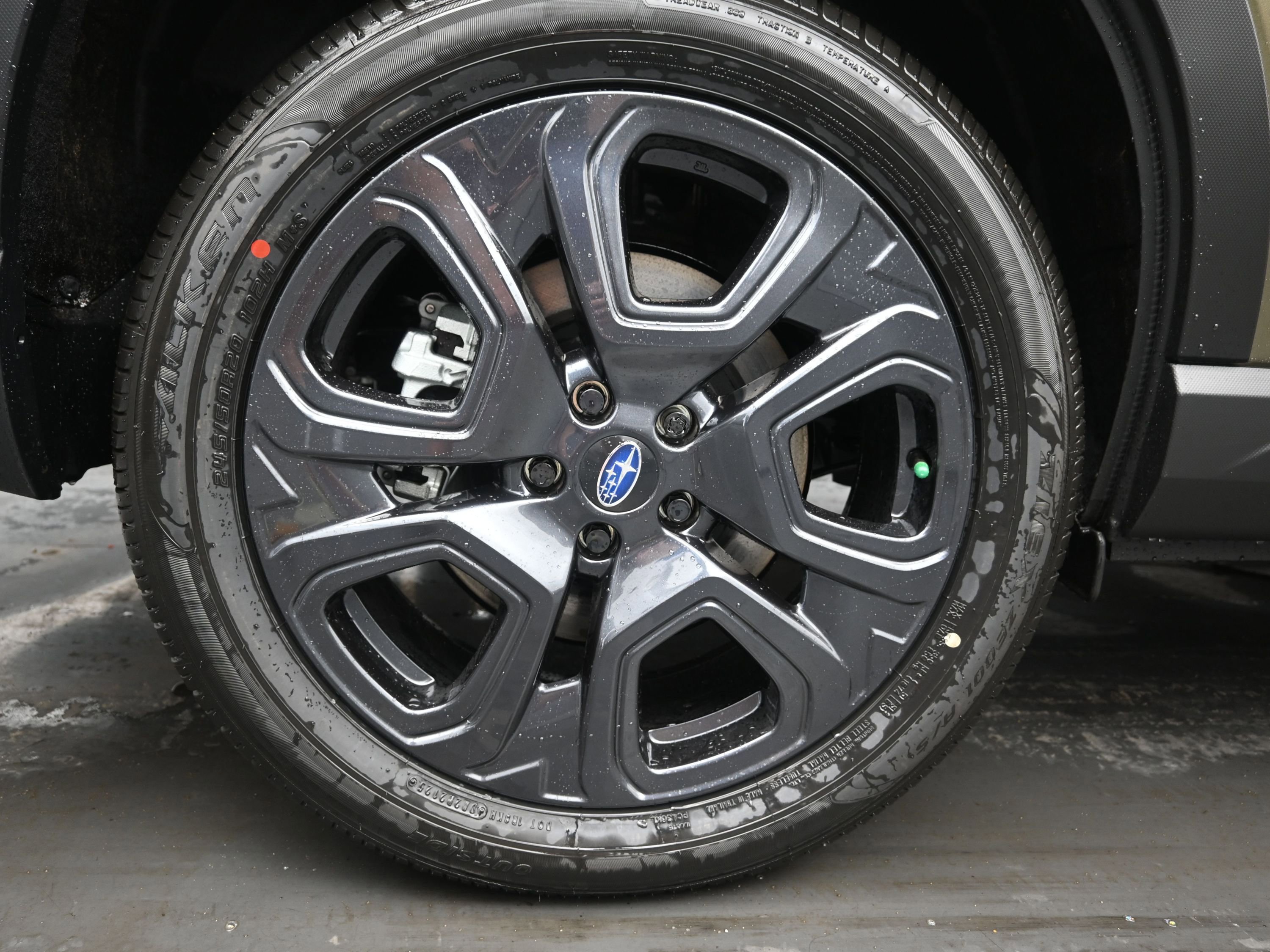 New 2025 Subaru Ascent Bronze Edition image 9