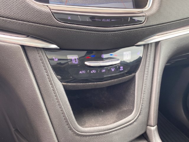 Certified 2019 Cadillac XT5 Luxury AWD/4WD image 13